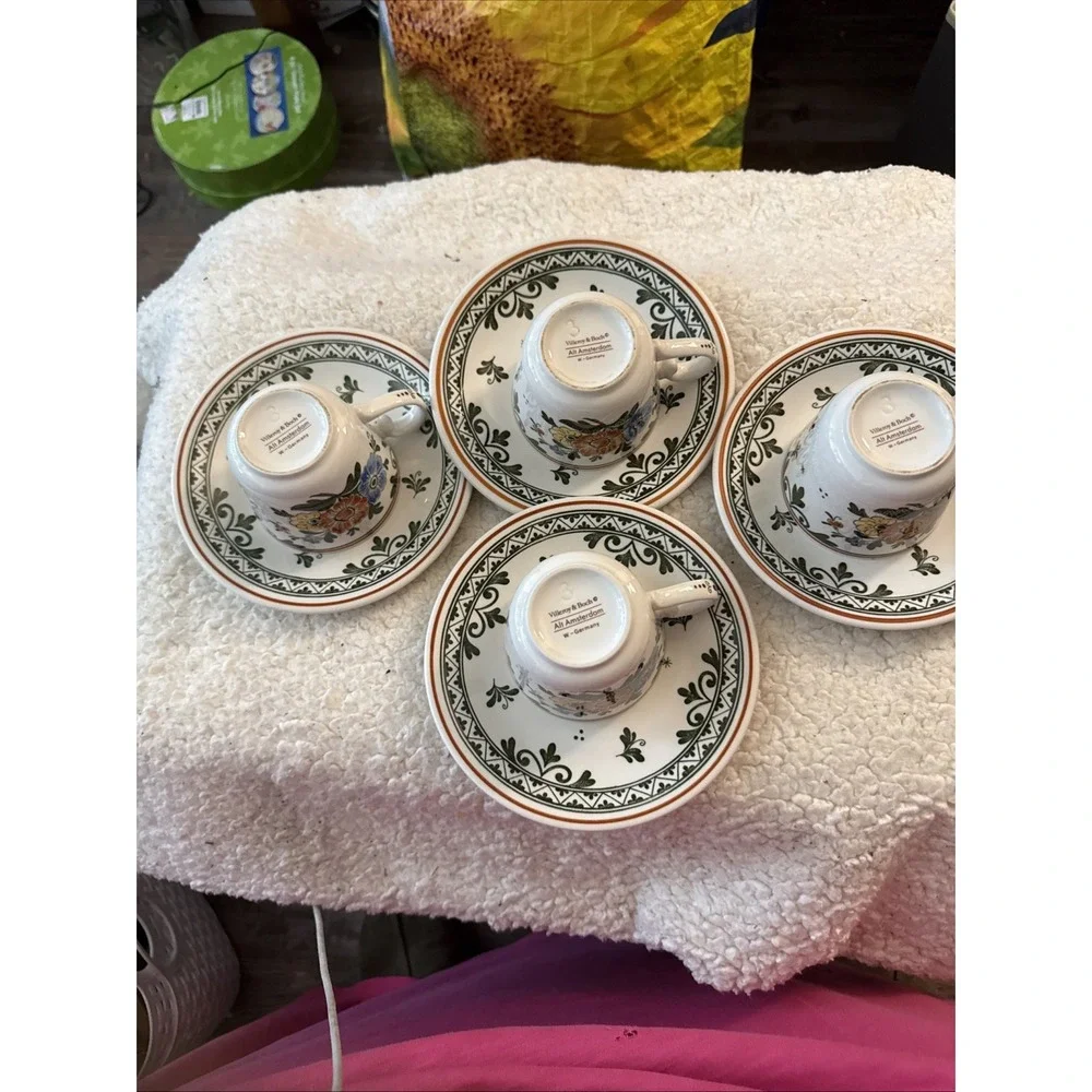 Villeroy & Boch Alt Amsterdam (4)Cup & Saucer Floral Pattern Vitro Porcelain